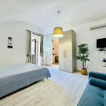 Era's House